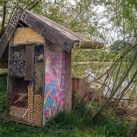 Casa de Férias Prirodni Dum V Duchu Velryby V Polabi Kamenne Zbozi
