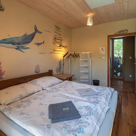 Holiday home Prirodni Dum V Duchu Velryby V Polabi