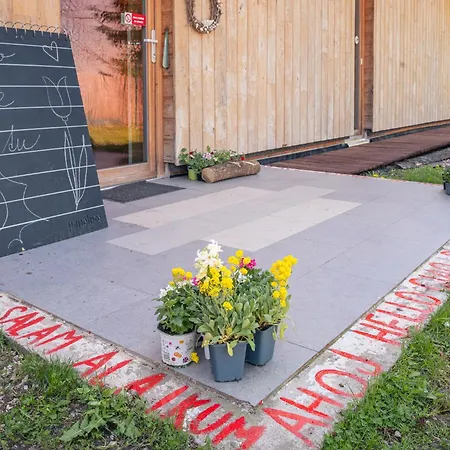 Prirodni Dum V Duchu Velryby V Polabi Casa de Férias