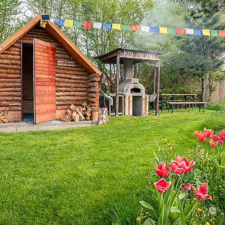 Prirodni Dum V Duchu Velryby V Polabi Holiday home